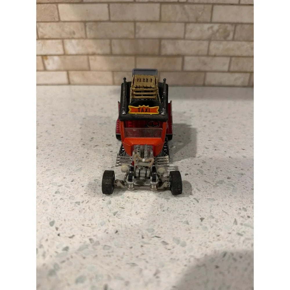 Toy Zone Tom Daniels 1/43 TIAJUANA TAXI Hot Rod Iron Legends